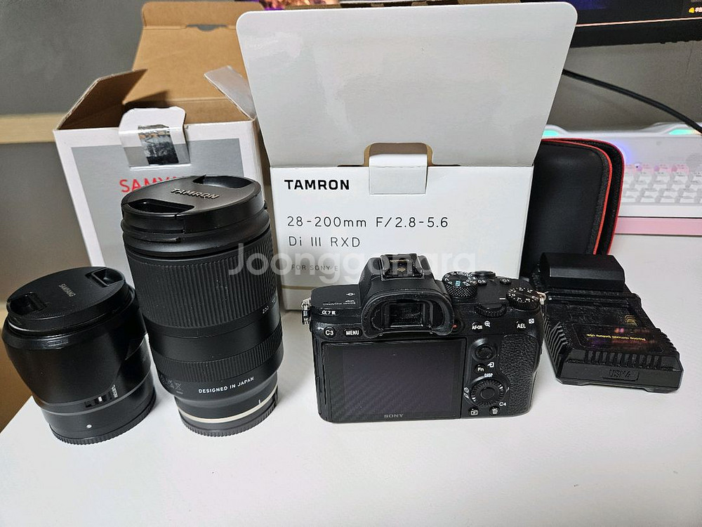 소니 a7m3, 탐론 28-200 , 삼양 35.8--9