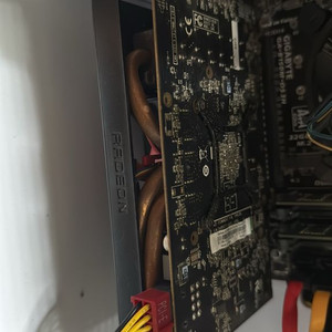 라데온 RX580 4GB