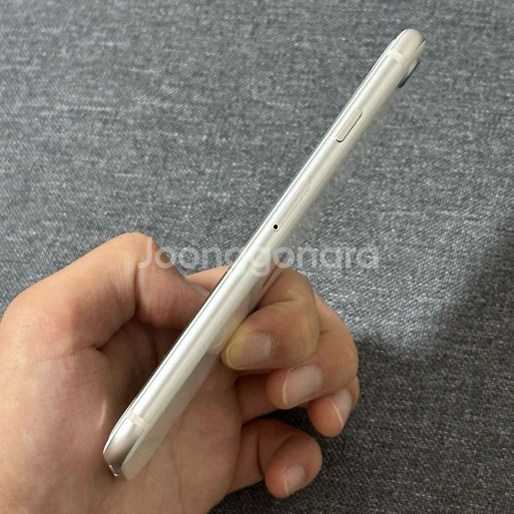 아이폰 se3 512gb 화이트 베젤 미국판 무음--2
