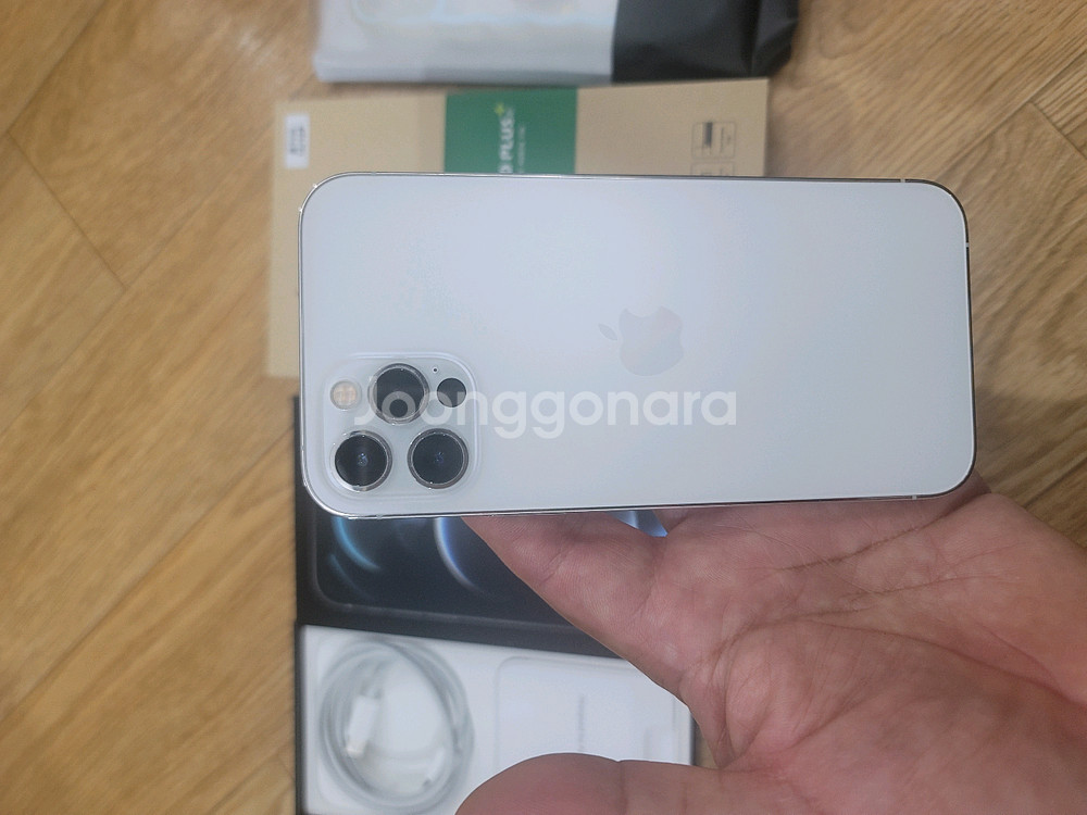 아이폰 12프로 256GB 실버--6