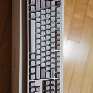 TickType EVO80 키보드 샌드골드 오트축