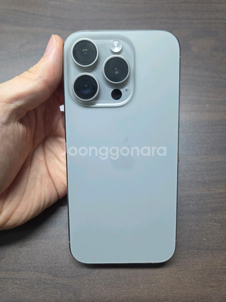 아이폰15프로 256gb 내추럴티타늄 풀박75만--6