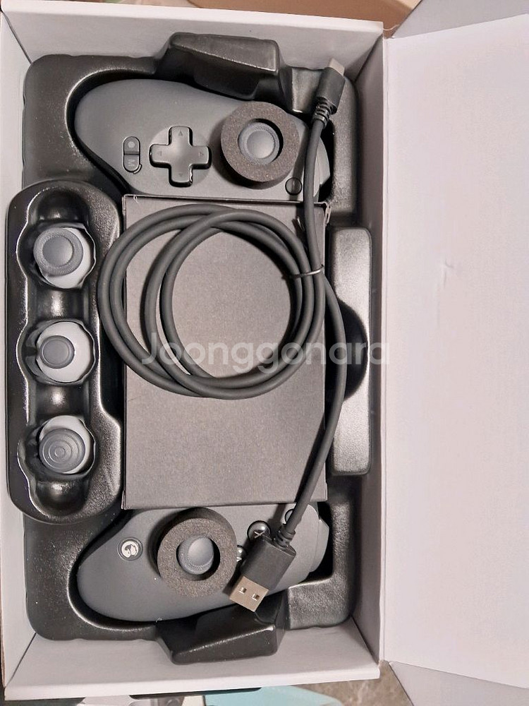 gamesir g8+ 팝니다.--1