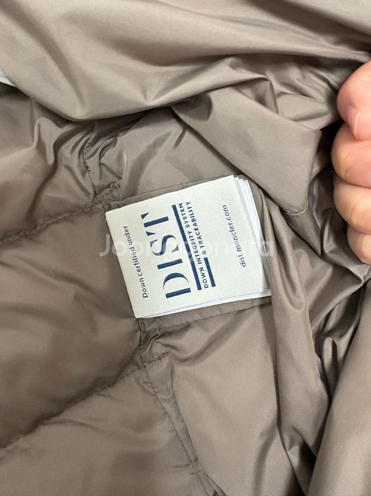 몽클레어 여성 리얼퍼 롱패딩 거의 새상품--2