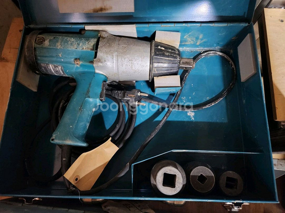 마끼다 임팩렌치 6906--0