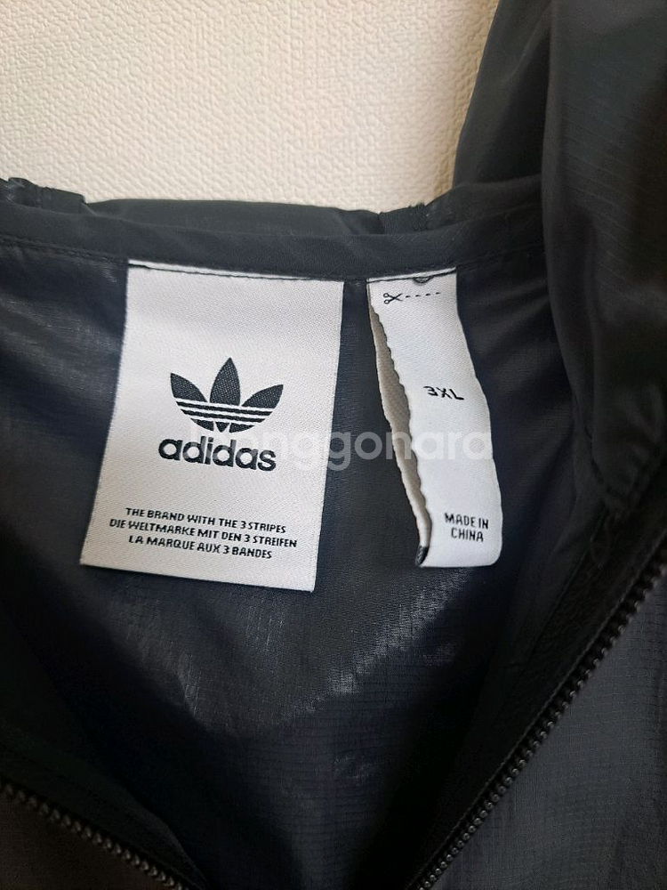 아디다스 바람막이 풀오버 3XL + 바지 2XL--1