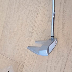 [미개봉신품]오디세이 퍼터 여성용 화이트 Odyssey