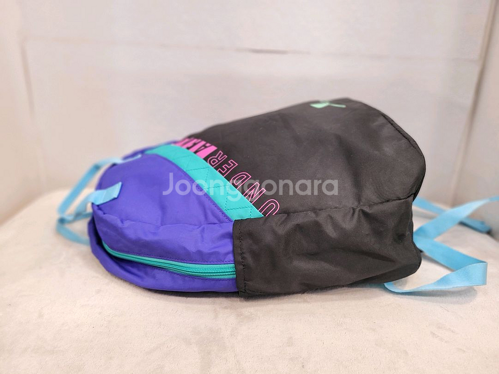 언더아머 남여공용 백팩 책가방 보라색/검정색--2