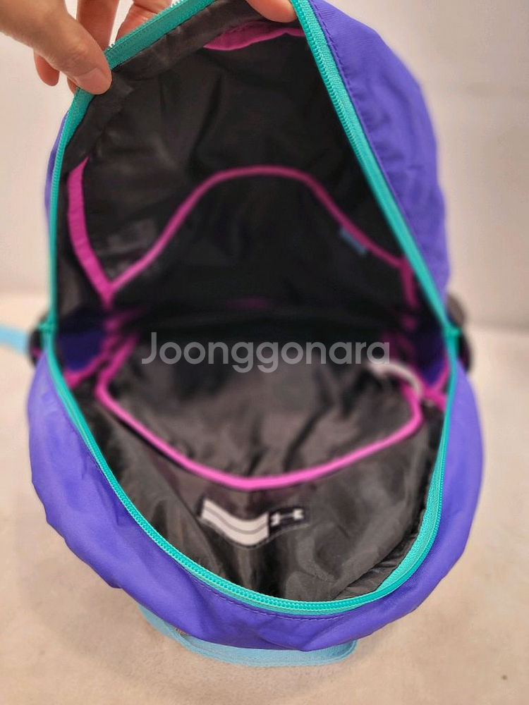 언더아머 남여공용 백팩 책가방 보라색/검정색--6