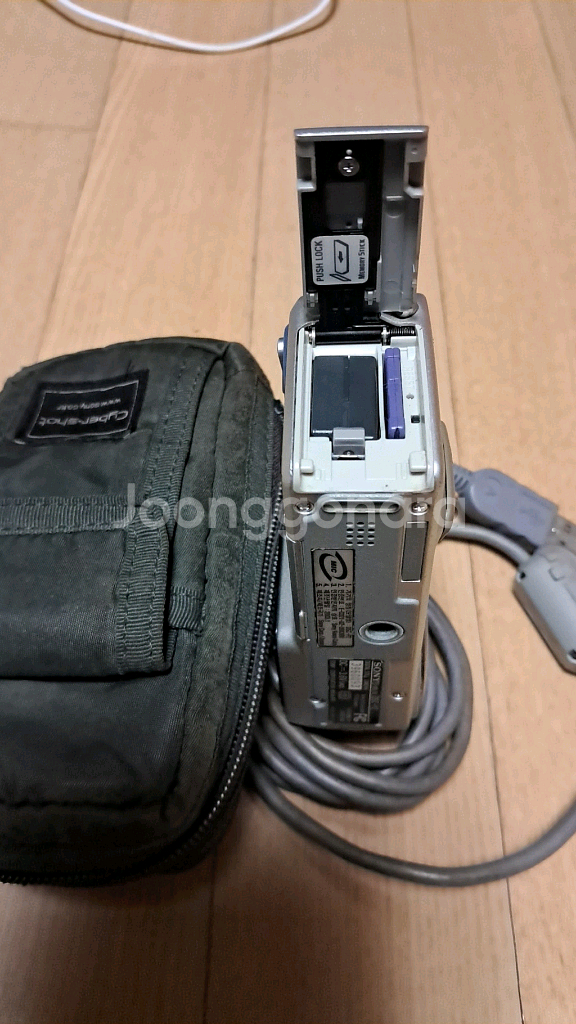 소니 사이버샷(Sony Cyber-shot) DSC-P--2