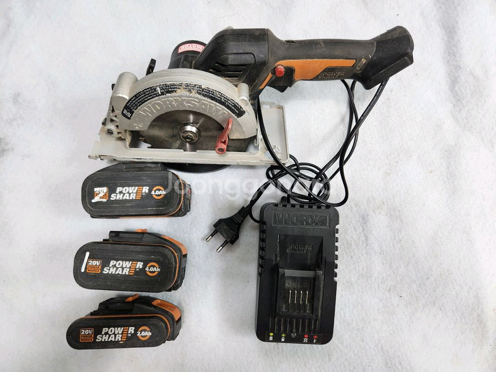 웍스 WORX WX531 20V 충전 원형톱 세트--1