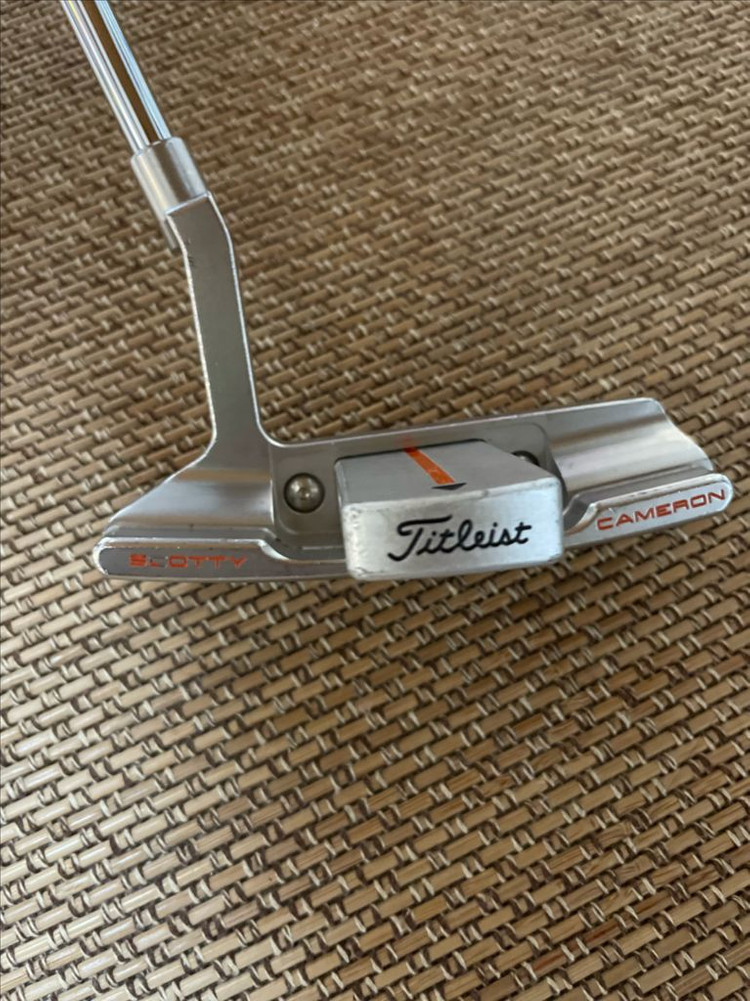 스카티카메론 디투어 34인치 퍼터 이미지