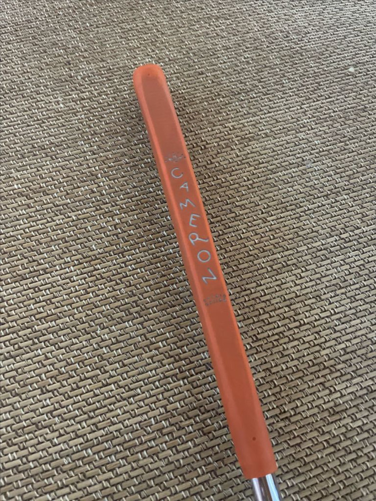 스카티카메론 디투어 34인치 퍼터 이미지