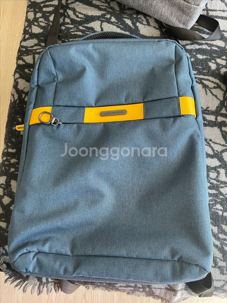 만다리나덕 백팩 노트북 가방 팝니다 새상품--3
