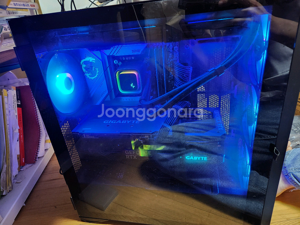 RTX 4080 게이밍 PC--1
