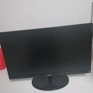 LG Flatron 23EA63V 23인치 모니터