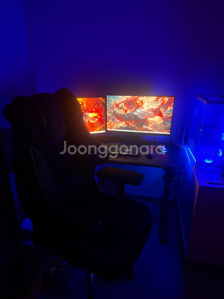 고사양 게이밍 데스크탑 pc 모니터 본체 키보드 팝니다--6