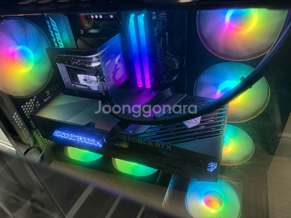 9800x3d 슈프림 rtx 5090 본체 판매해요--0