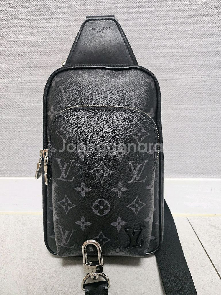 루이비통 에비뉴 슬링백--0