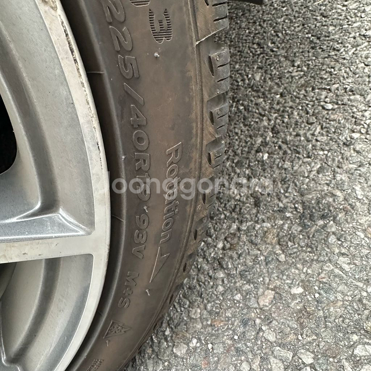 g70 윈터타이어 한타 에보3 판매합니다--5