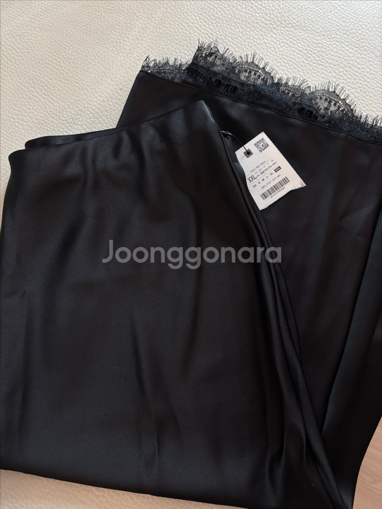 [미사용]ZARA 자라 여성 새틴 레이스 미디 스커트--5