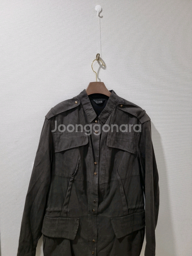 한섬 타임 카키그레이 점퍼--1