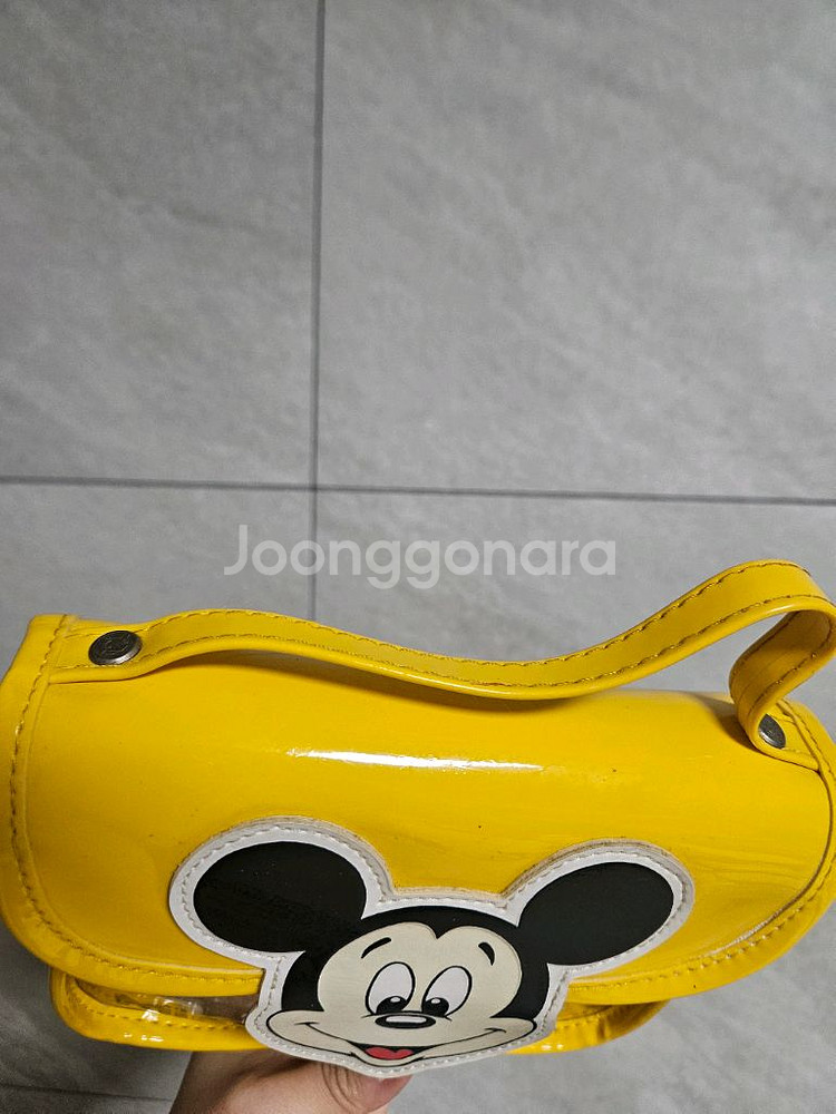 미키마우스 빈티지가방 판매합니다--2