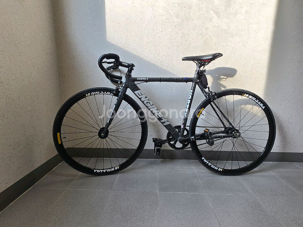 엔진 11 볼텍스 2024--0