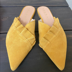 [미사용]ZARA 자라 프릴 뮬 슬리퍼