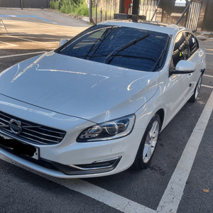 볼보 s60 d4 (2000cc급 디젤)