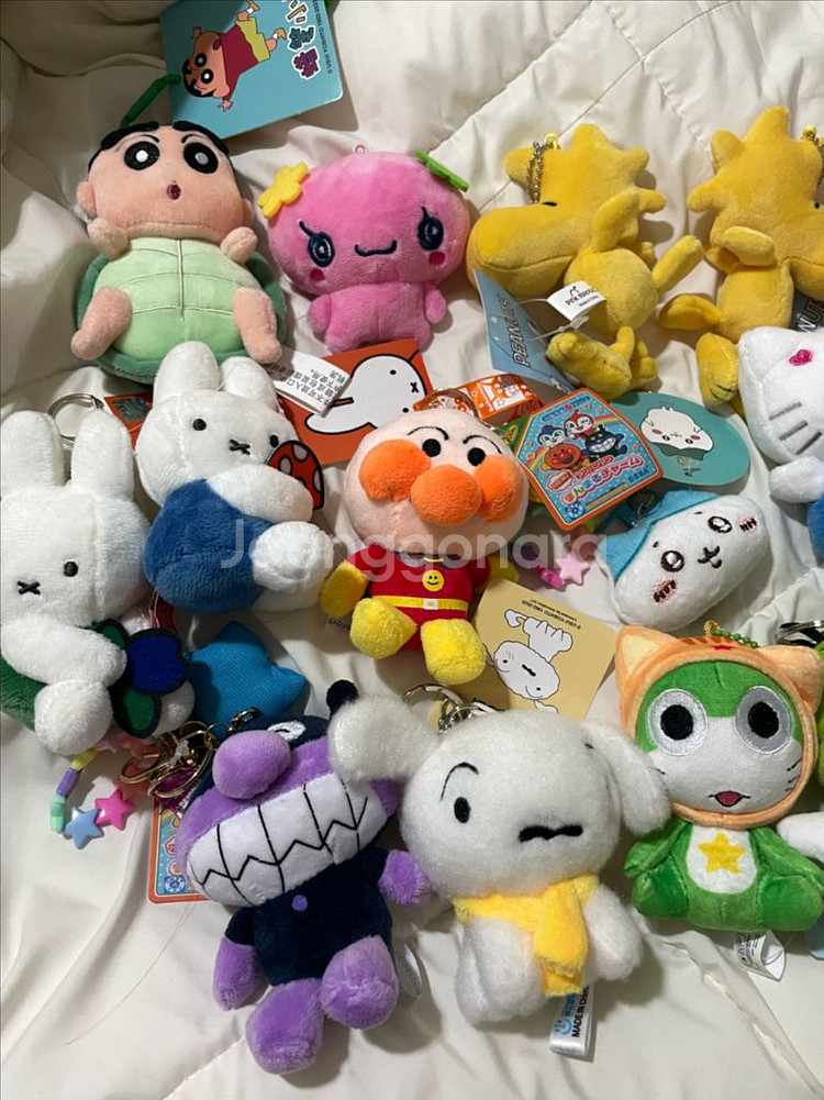 캐릭터 인형 키링 1+1 (흰둥이,짱구,스누피,키티등)--1