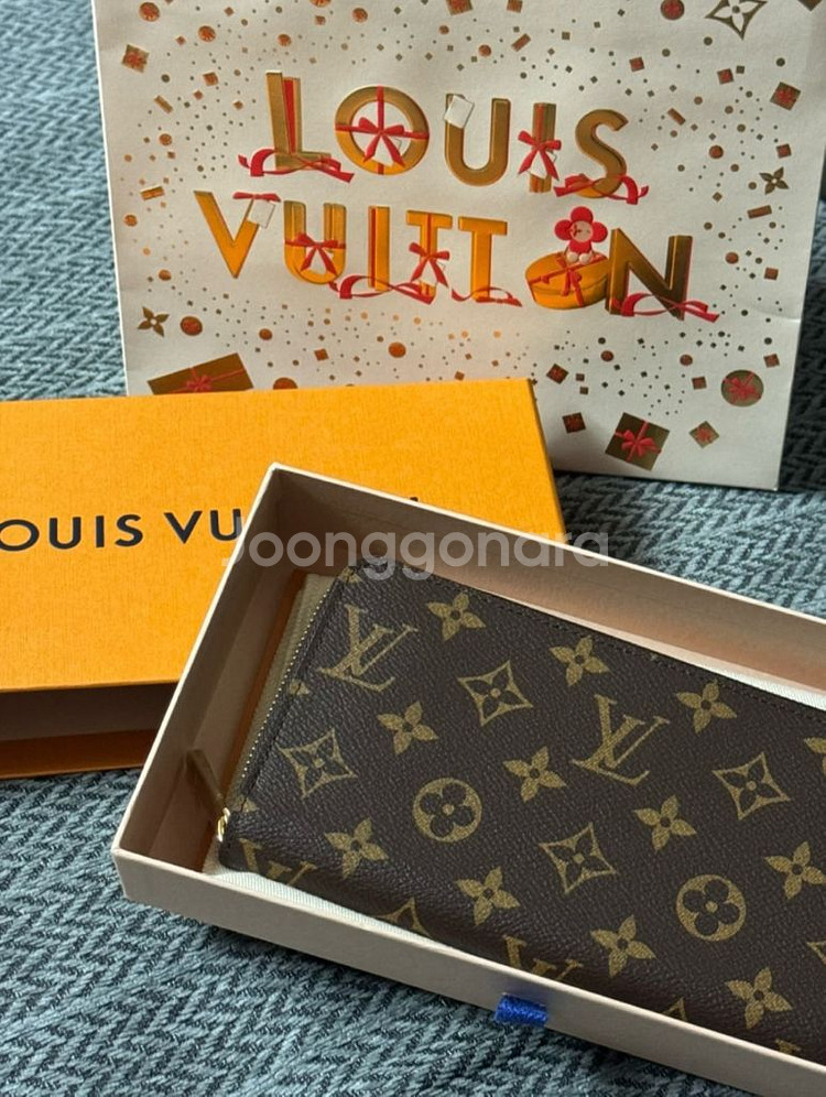 루이비통 지핏 월릿--2