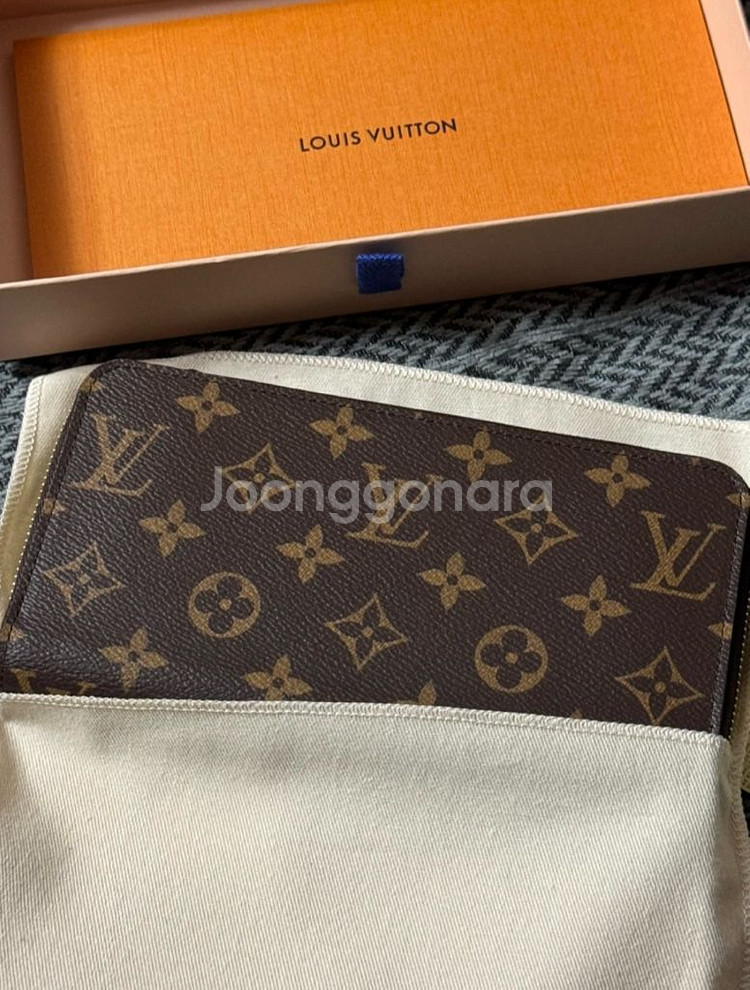 루이비통 지핏 월릿--3