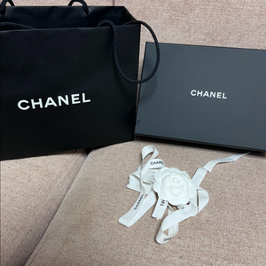 샤넬 캐비어 블랙 금장