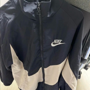 나이키 빅스우시 바람막이