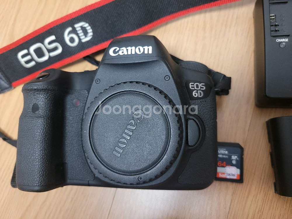 캐논 6d 카메라 바디 팔아요--1