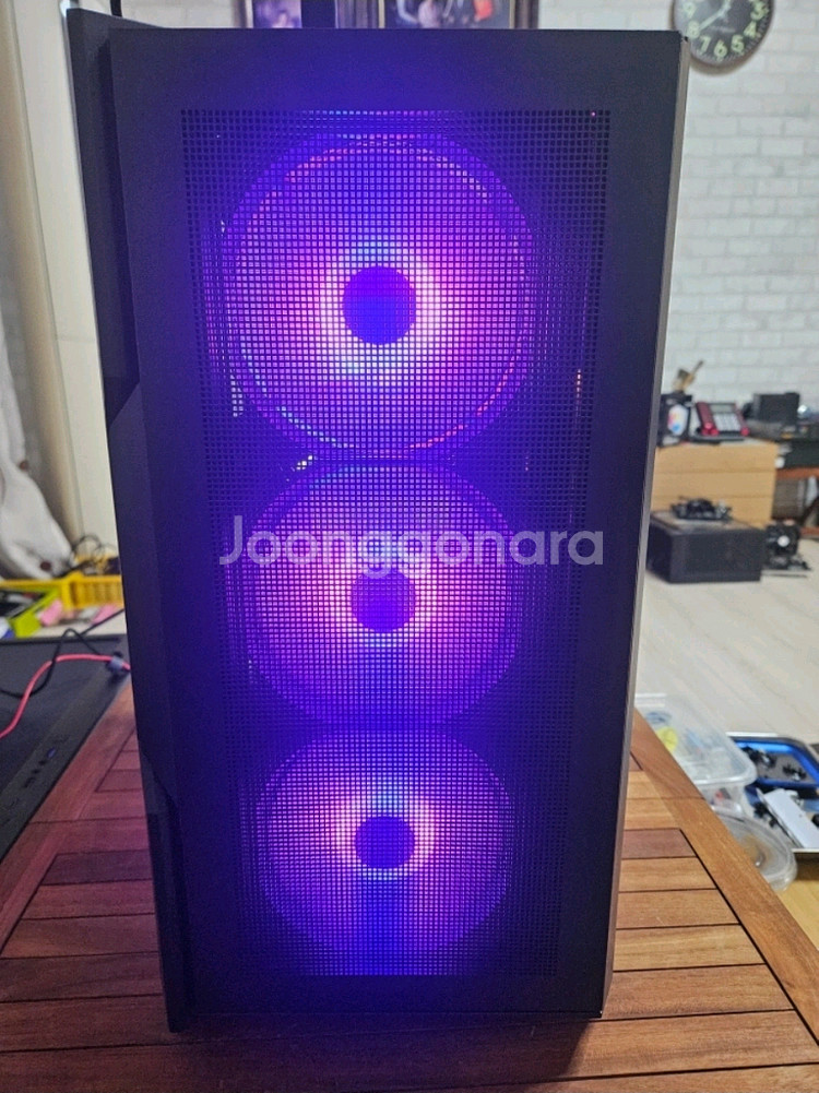 라이젠 5 7600 RTX 3070TI 게이밍 컴퓨터--2