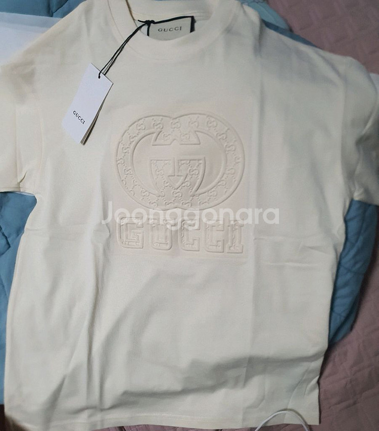 구찌 반팔티 크림색 새상품--1