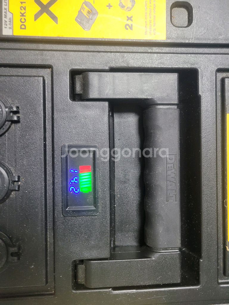 인산철파워뱅크100A--1