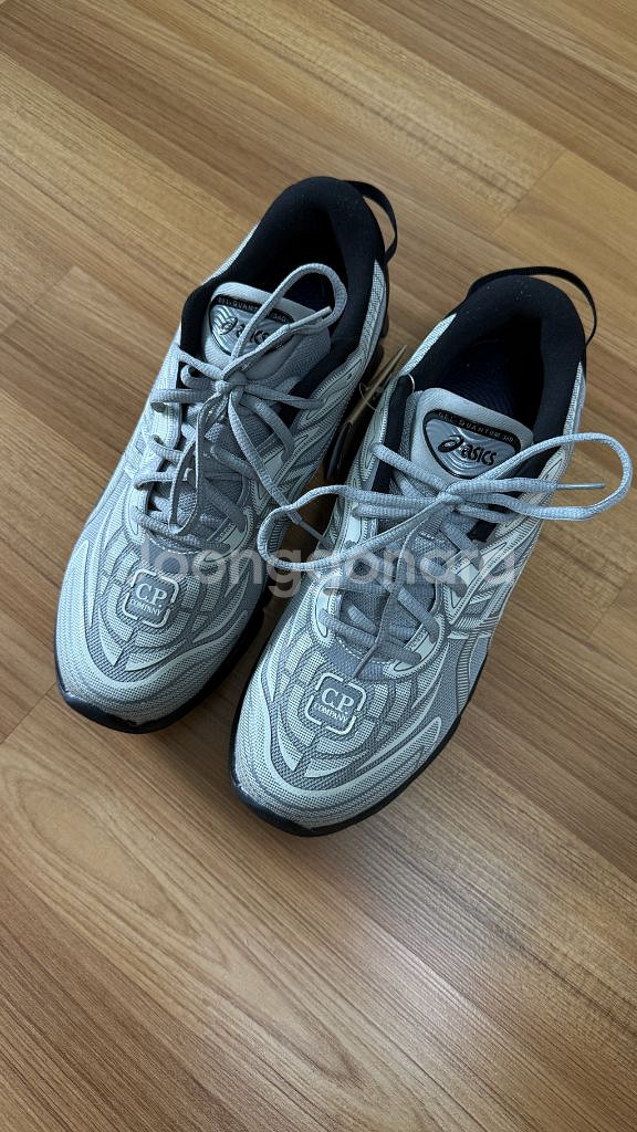 아식스 CP컴퍼니 콜라보 US11--0