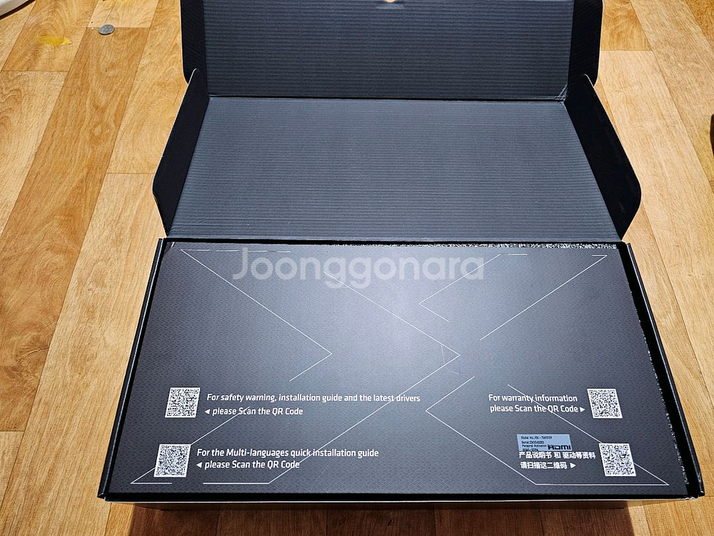 XFX 라데온 RX 7900XTX MERC 판매합니다.--1