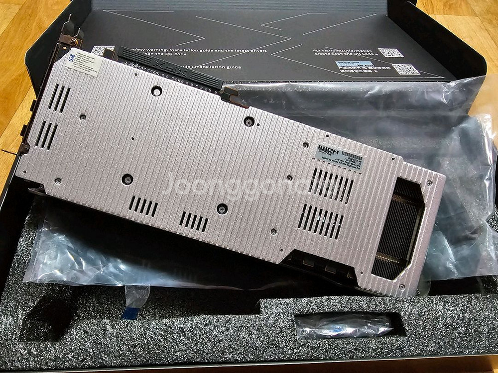 XFX 라데온 RX 7900XTX MERC 판매합니다.--4