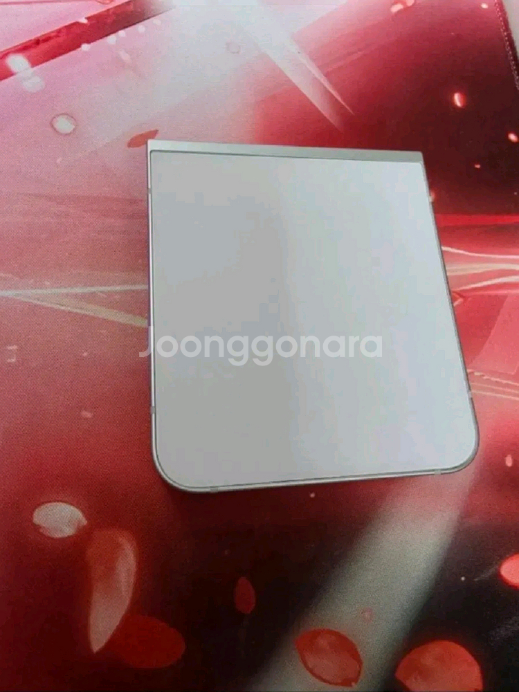 갤럭시 Z Flip 6 512 화이트 삼성닷컴 전용색상--2