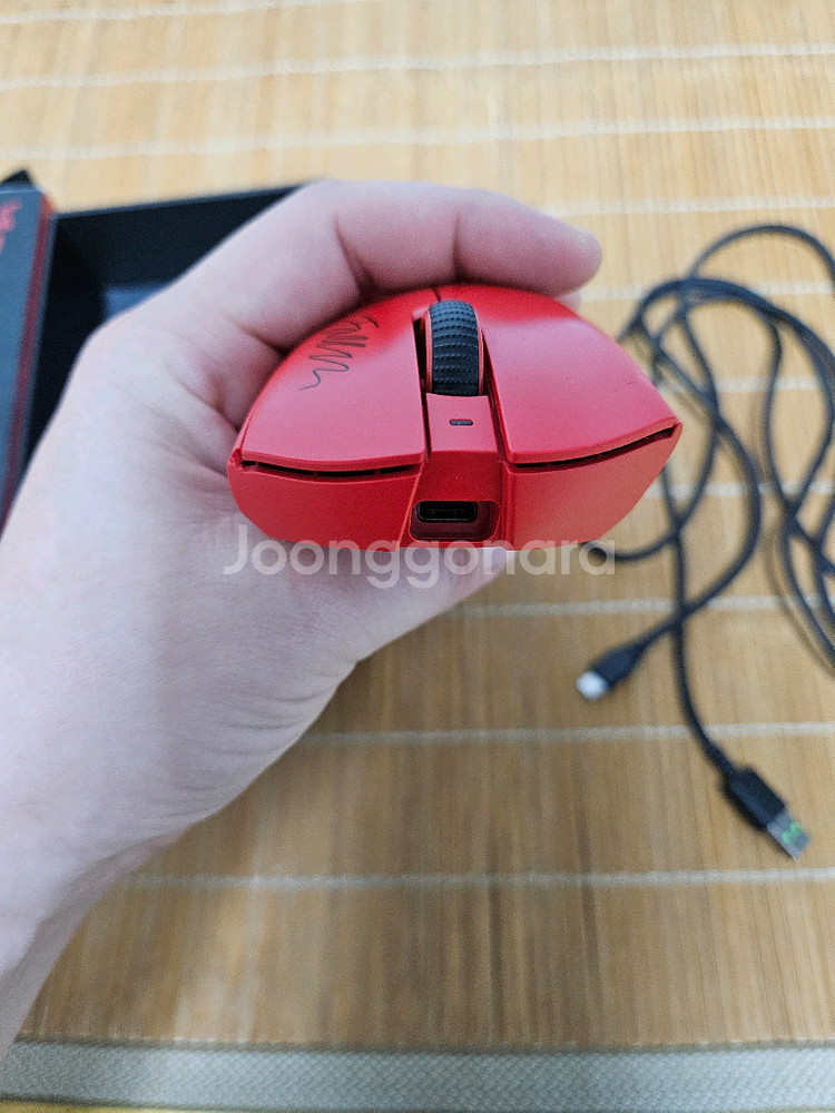 레이저 데스에더 V3 프로 페이커 에디션 팝니다--2