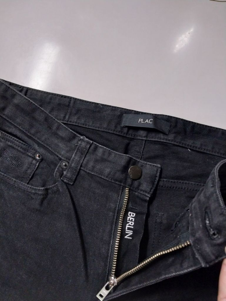 33)플랙진 가죽패치 블랙 BERLIN 스판 일자청바지--4