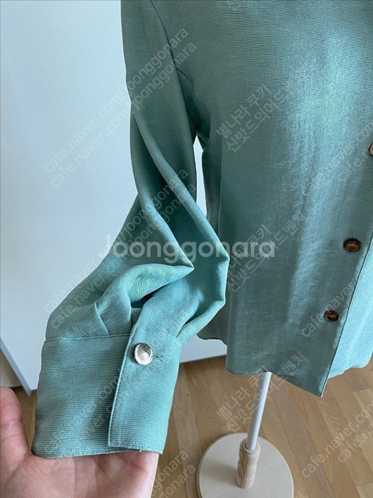 듀엘 타이 블라우스(새상품)--1