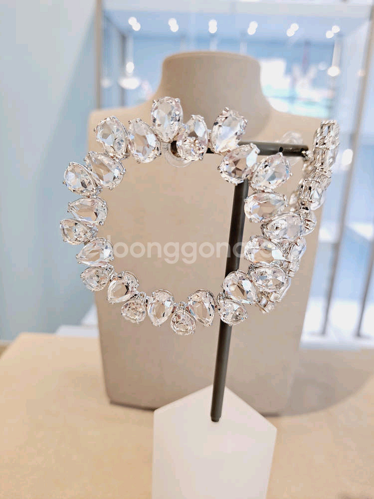 (새상품) 스와로브스키 귀걸이--3