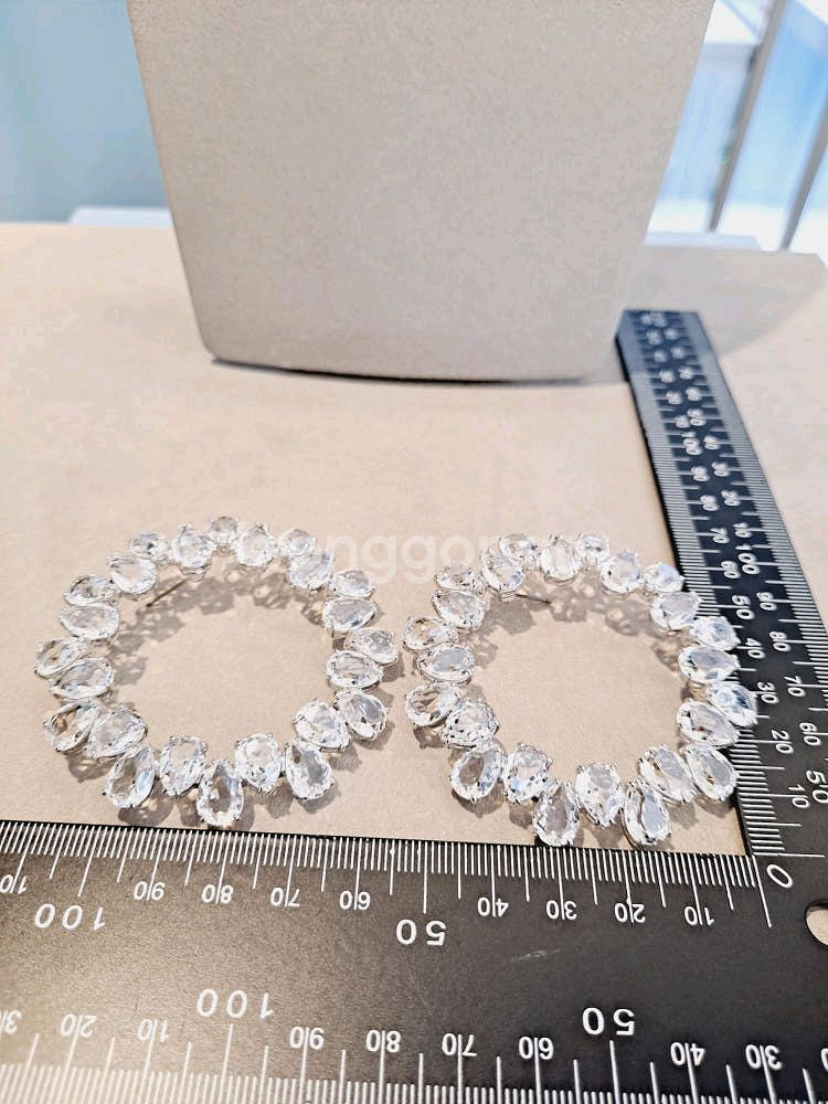 (새상품) 스와로브스키 귀걸이--4