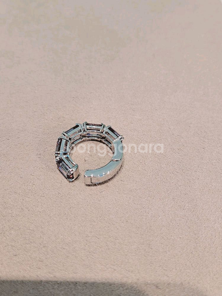 (새상품)스와로브스키 귀걸이--3