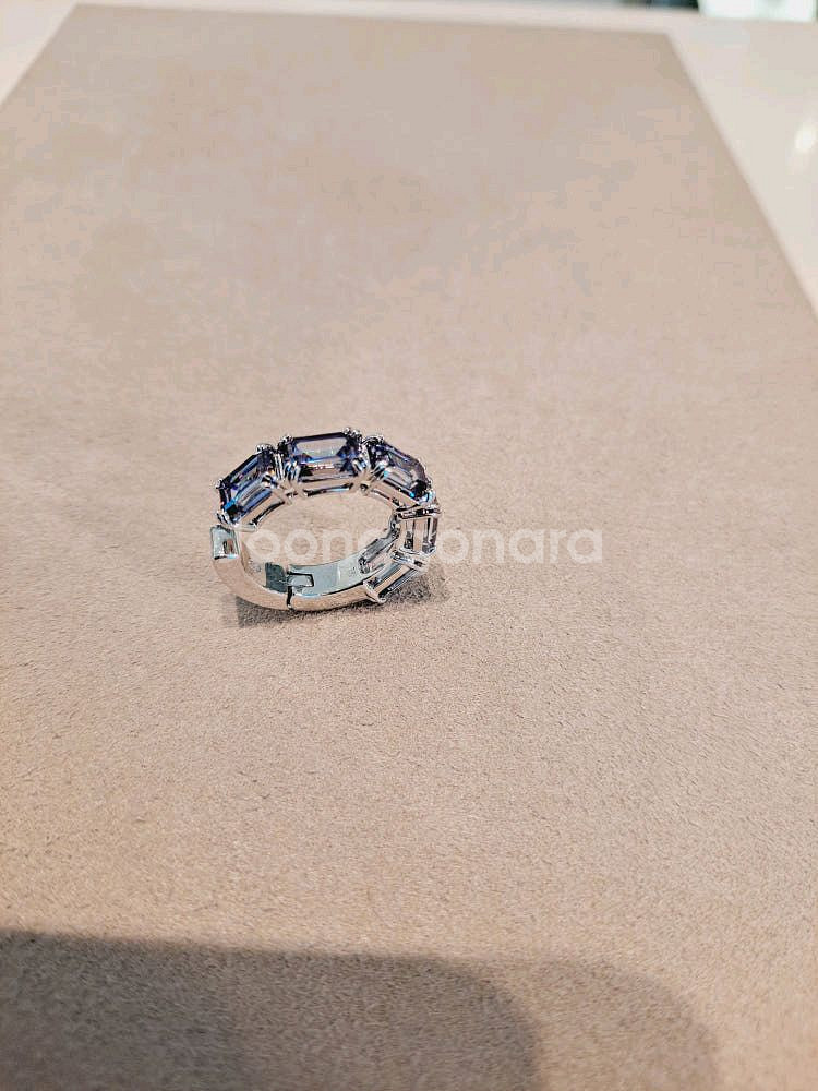 (새상품)스와로브스키 귀걸이--2